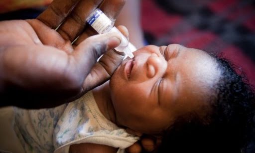 Les familles de plus en plus réceptives au vaccin contre la polio